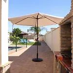 Casa Elena Conil בקתה *