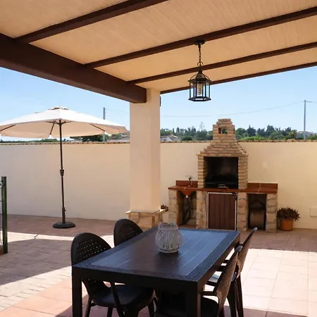 Casa Elena Conil * קוניל דה לה פרונטרה